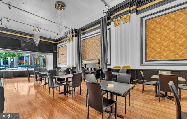 518 N CHARLES ST, Baltimore, MD 21201