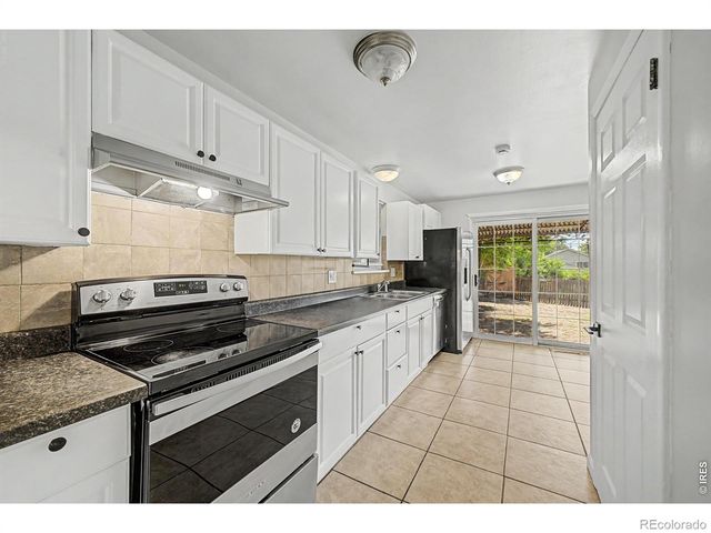 824 Xavier Street, Denver, CO 80204