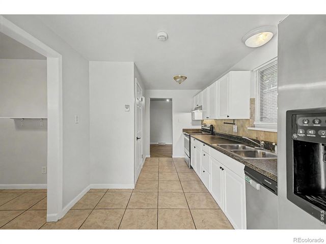 824 Xavier Street, Denver, CO 80204