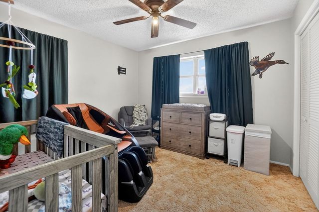 16064 N Sunflower Ave, Gardendale, TX 79758