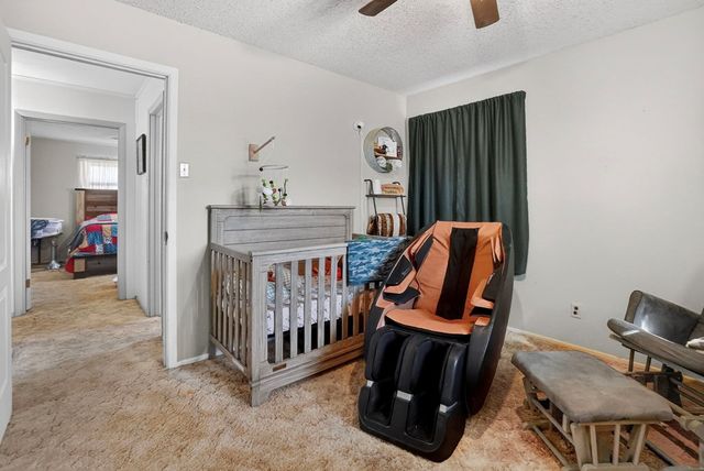 16064 N Sunflower Ave, Gardendale, TX 79758