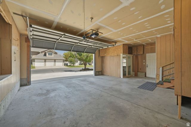 9871 S 4000 W, South Jordan, UT 84095