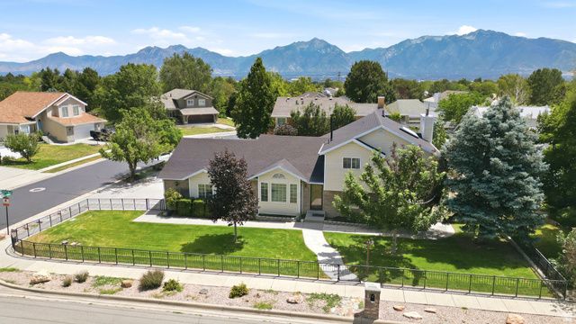 9871 S 4000 W, South Jordan, UT 84095