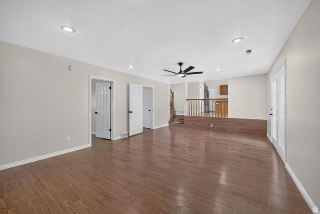 9871 S 4000 W, South Jordan, UT 84095