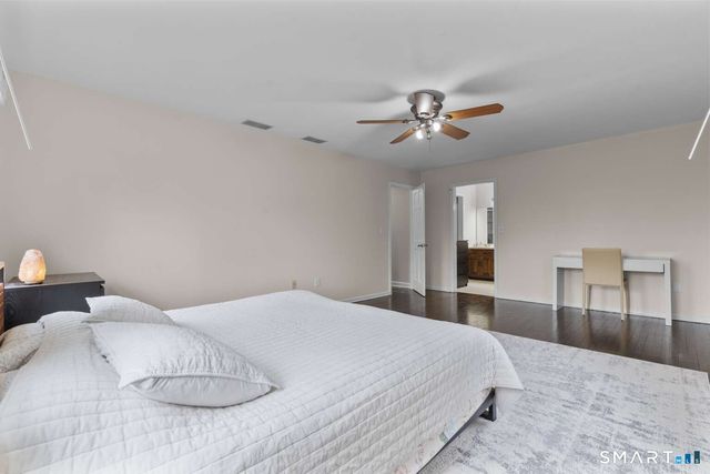 32 Macmath Drive, Trumbull, CT 06611