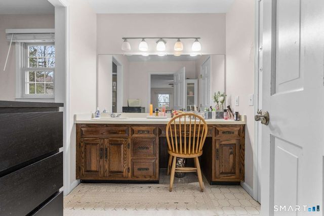 32 Macmath Drive, Trumbull, CT 06611