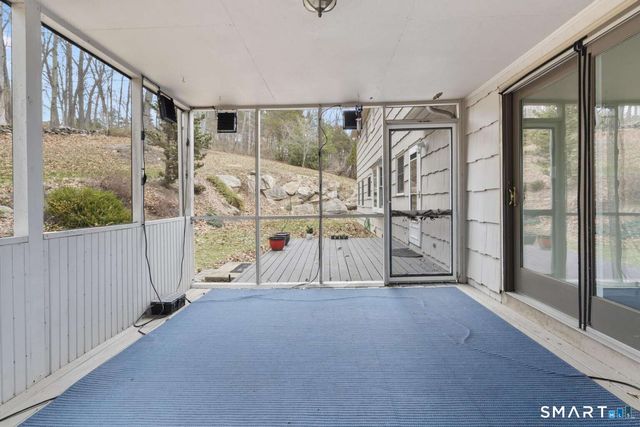 32 Macmath Drive, Trumbull, CT 06611