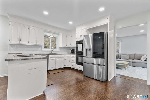 32 Macmath Drive, Trumbull, CT 06611