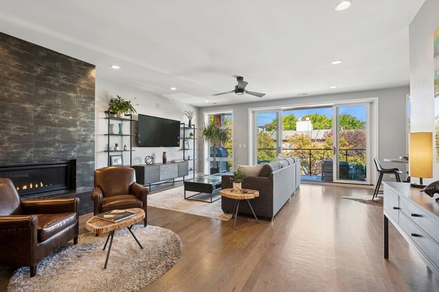 231 W Scott Street 2, Chicago, IL 60610