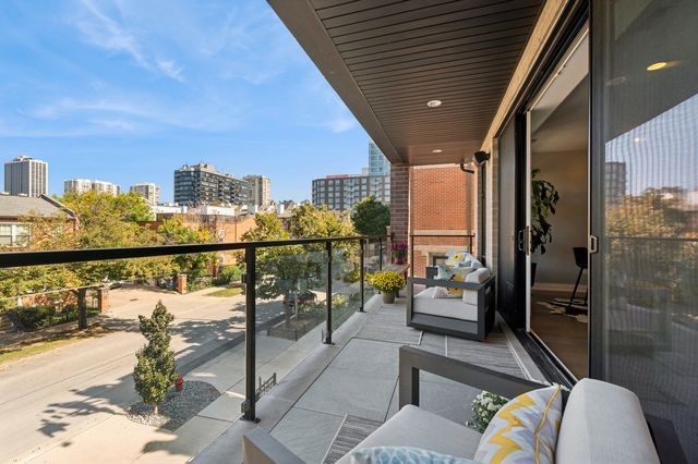 231 W Scott Street 2, Chicago, IL 60610