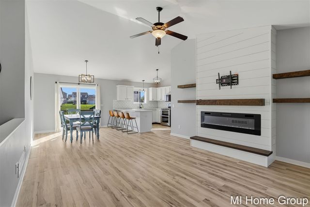 2458 Black Brook Drive, Zeeland, MI 49464