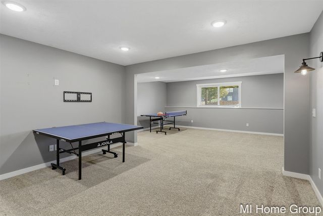 2458 Black Brook Drive, Zeeland, MI 49464