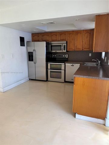 5231 NW 27th Street 8A, Lauderhill, FL 33313
