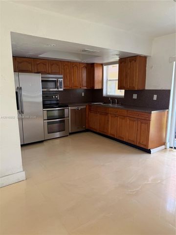 5231 NW 27th Street 8A, Lauderhill, FL 33313