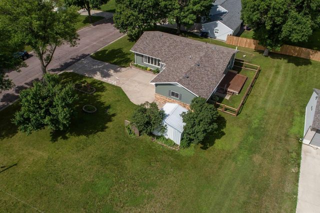 1035 Jefferson Place, Fergus Falls, MN 56537