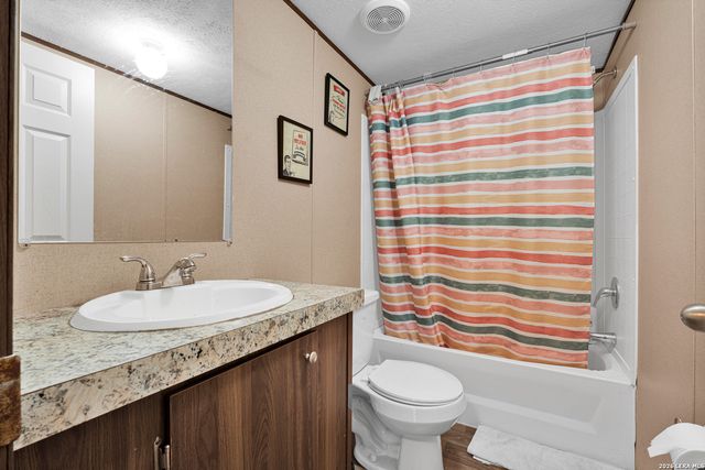 22915 Savannah Hts, Von Ormy, TX 78073