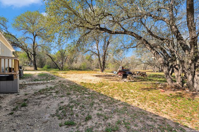 22915 Savannah Hts, Von Ormy, TX 78073