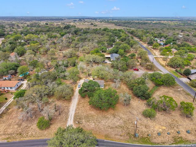 22915 Savannah Hts, Von Ormy, TX 78073