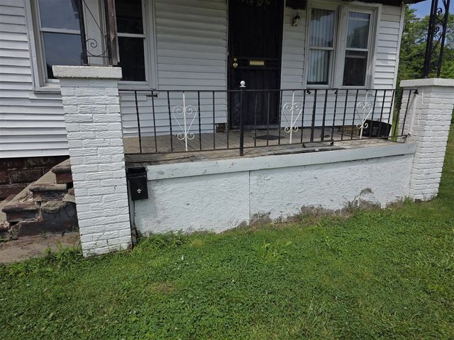 19133 Omira Street, Detroit, MI 48203