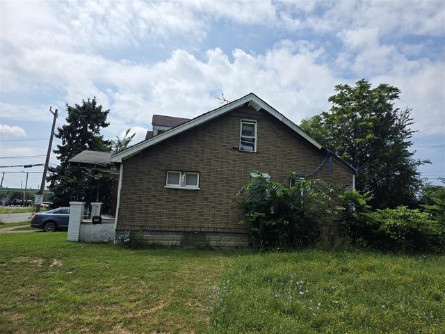 19133 Omira Street, Detroit, MI 48203