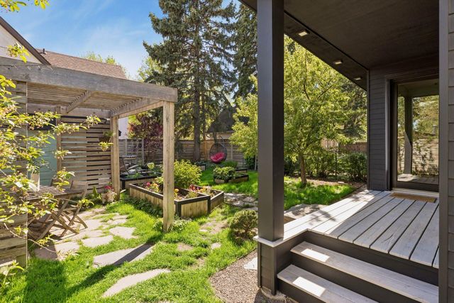 686 23rd Avenue NE, Minneapolis, MN 55418
