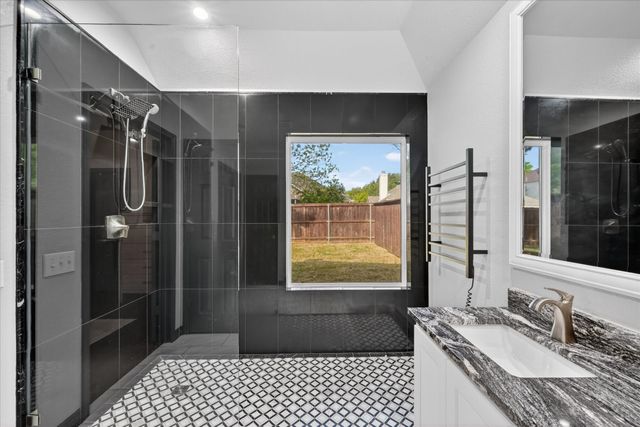 2728 Dunbar Drive, Mckinney, TX 75072