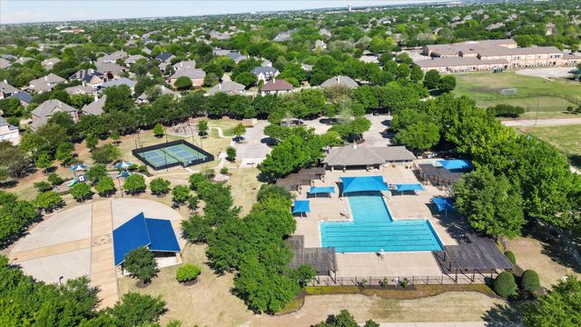 2728 Dunbar Drive, Mckinney, TX 75072