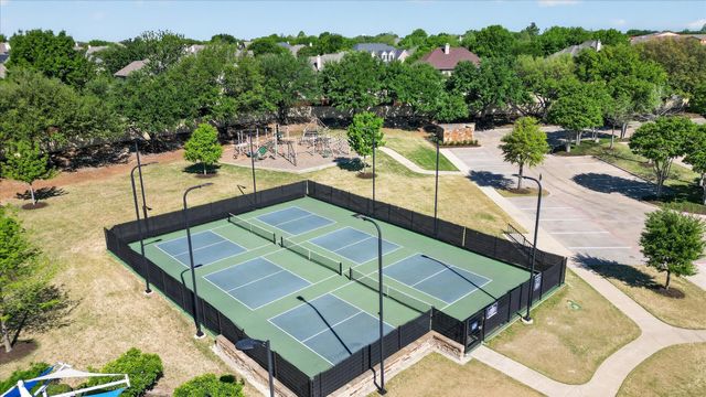 2728 Dunbar Drive, Mckinney, TX 75072