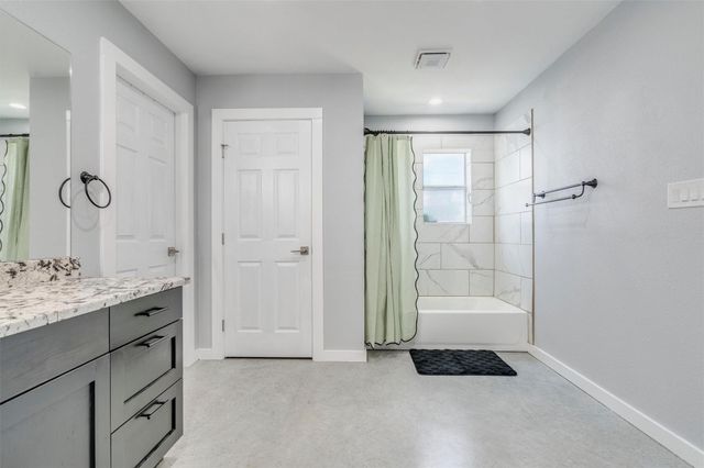 4001 Barth RD, Lockhart, TX 78644