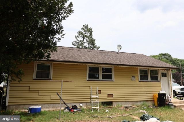 115 COUNTRY CLUB RD, Pine Hill, NJ 08021