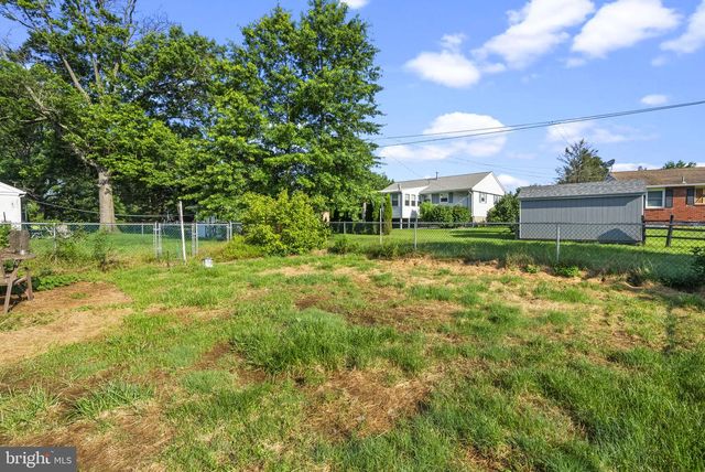 941 W MILL ST, Quakertown, PA 18951