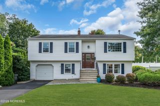 2 Colony Court, Hazlet, NJ 07730