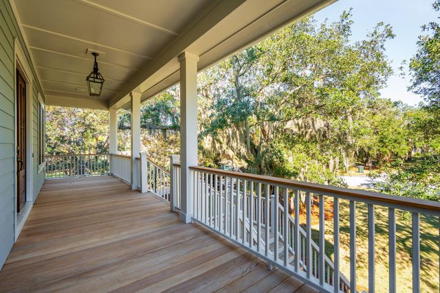 1574 Headquarters Plantation Drive, Johns Island, SC 29455