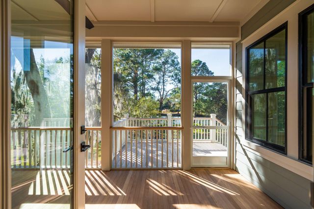 1574 Headquarters Plantation Drive, Johns Island, SC 29455