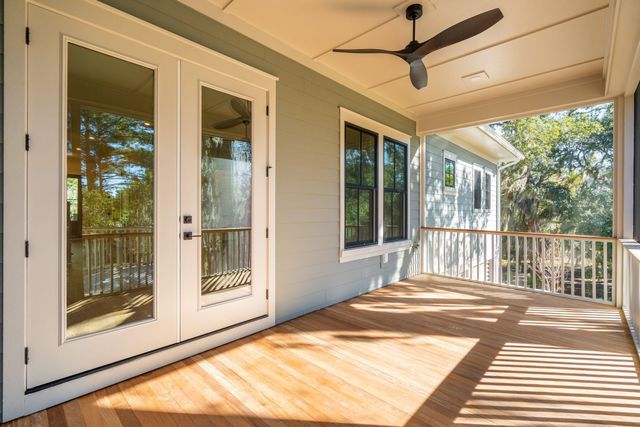 1574 Headquarters Plantation Drive, Johns Island, SC 29455