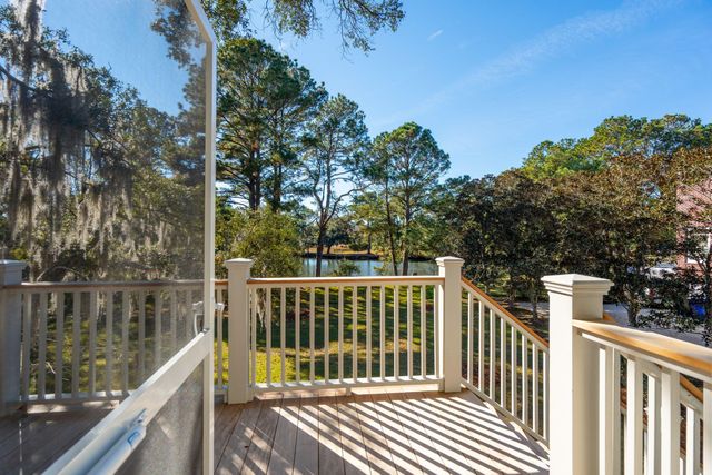 1574 Headquarters Plantation Drive, Johns Island, SC 29455