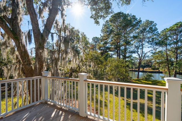 1574 Headquarters Plantation Drive, Johns Island, SC 29455