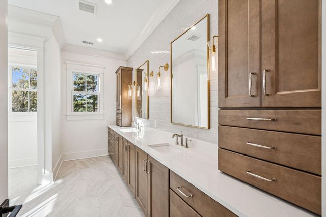 1574 Headquarters Plantation Drive, Johns Island, SC 29455