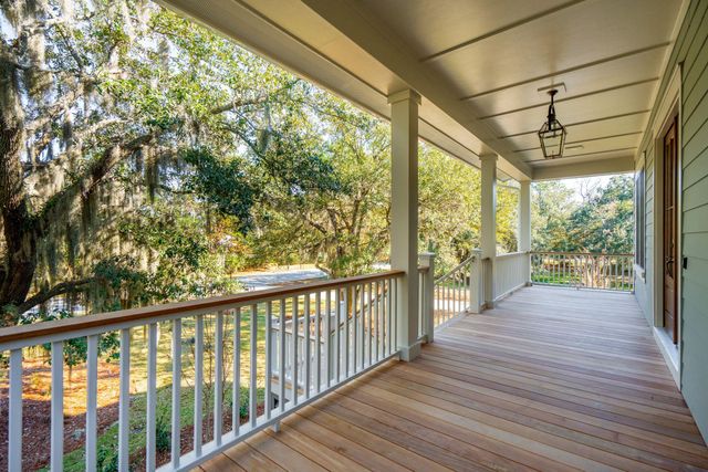 1574 Headquarters Plantation Drive, Johns Island, SC 29455