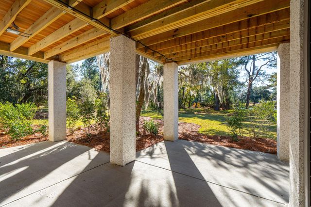 1574 Headquarters Plantation Drive, Johns Island, SC 29455