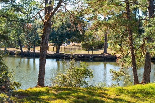 1574 Headquarters Plantation Drive, Johns Island, SC 29455