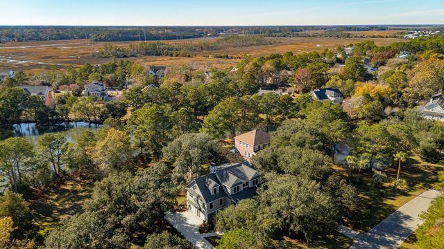 1574 Headquarters Plantation Drive, Johns Island, SC 29455