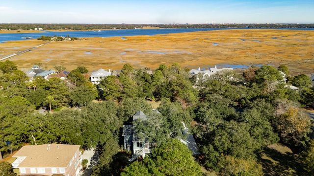 1574 Headquarters Plantation Drive, Johns Island, SC 29455