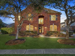 2513 Garnetfield Lane, Friendswood, TX 77546