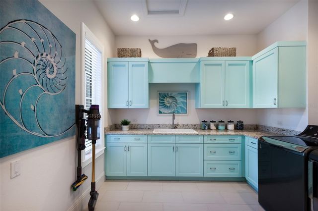 16420 DAYSAILOR TRAIL, Lakewood Ranch, FL 34202