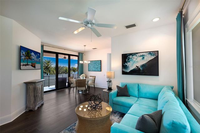 16420 DAYSAILOR TRAIL, Lakewood Ranch, FL 34202