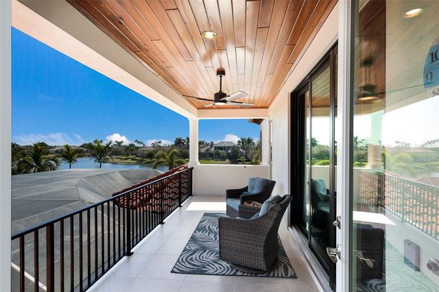 16420 DAYSAILOR TRAIL, Lakewood Ranch, FL 34202