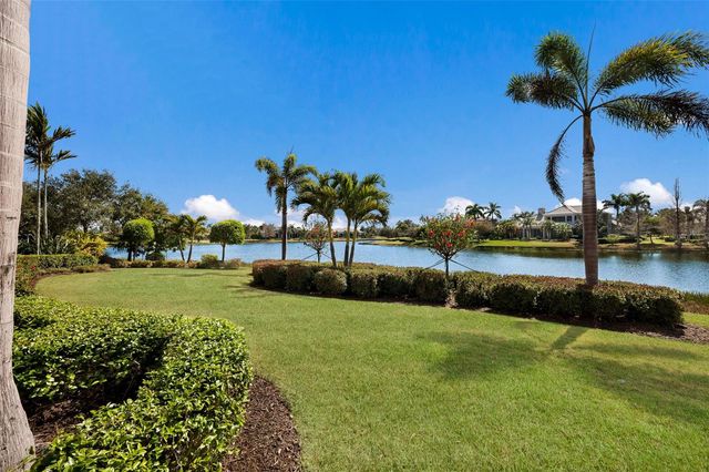 16420 DAYSAILOR TRAIL, Lakewood Ranch, FL 34202