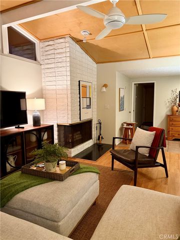 636 N Palm Avenue, Upland, CA 91786