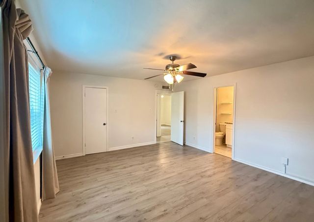 8506 Londonderry Lane, Dallas, TX 75228